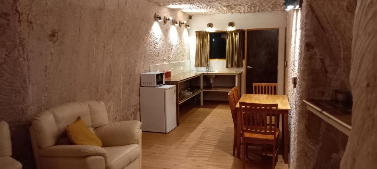 Venushill B+B Coober Pedy Exterior foto